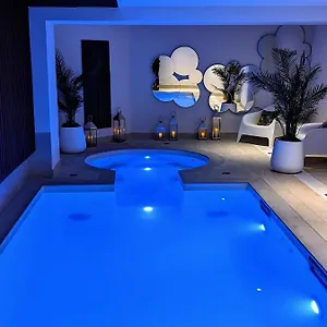 Romantic&spa 4*, Parigi Francia